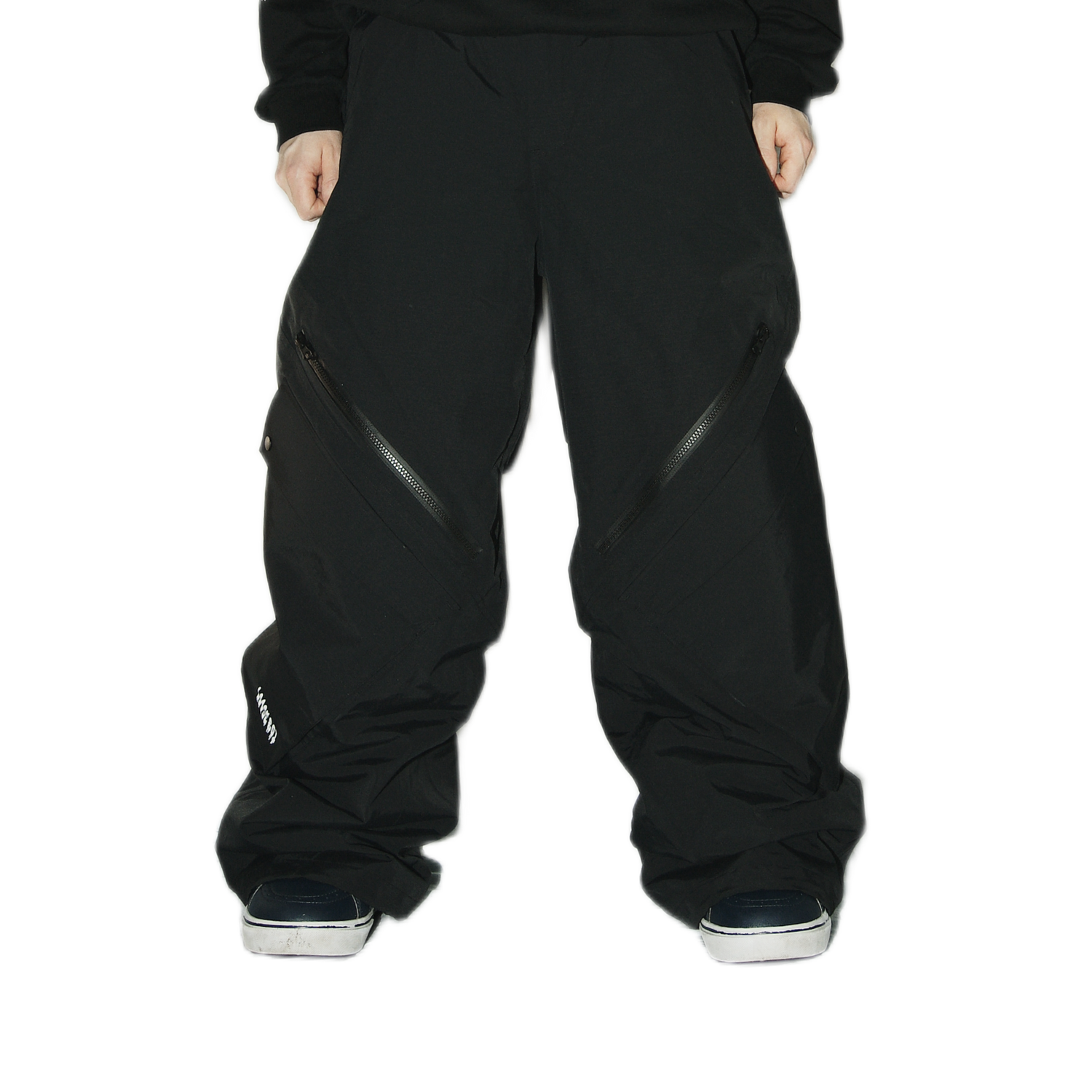 Baggyhousut lumilautailussa – miksi ne toimivat, miten ne puetaan ja mitkä mallit kannattaa katsoa Shreddington Snow’sta