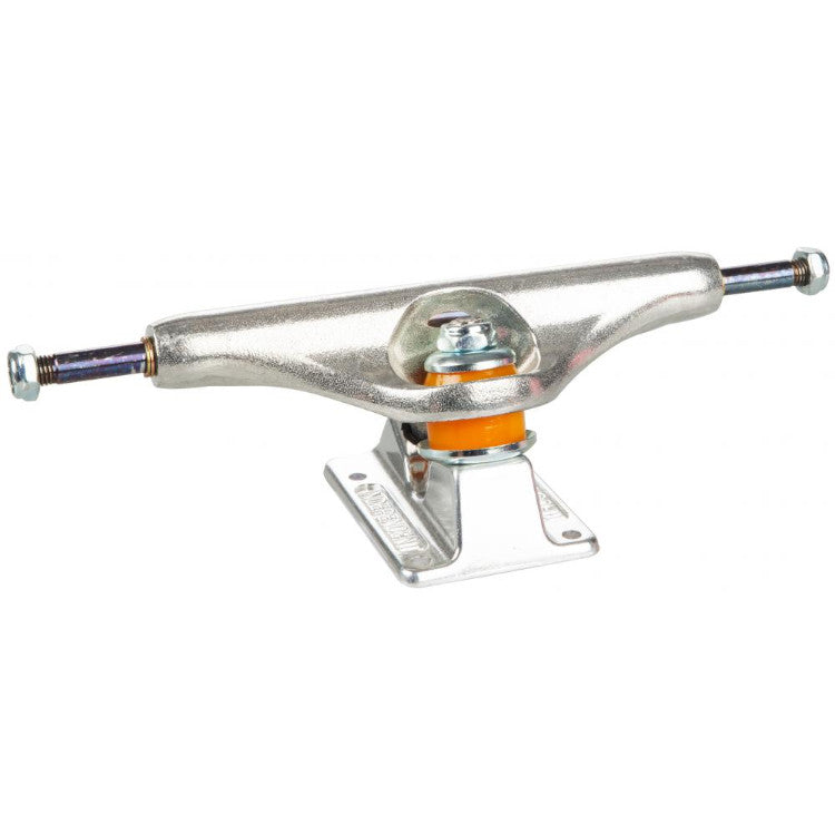 Stage 11 forged titanium kevyt skeittitrukki, 53.5 mm korkeus, alumiinirungolla ja titaanisella akselilla.