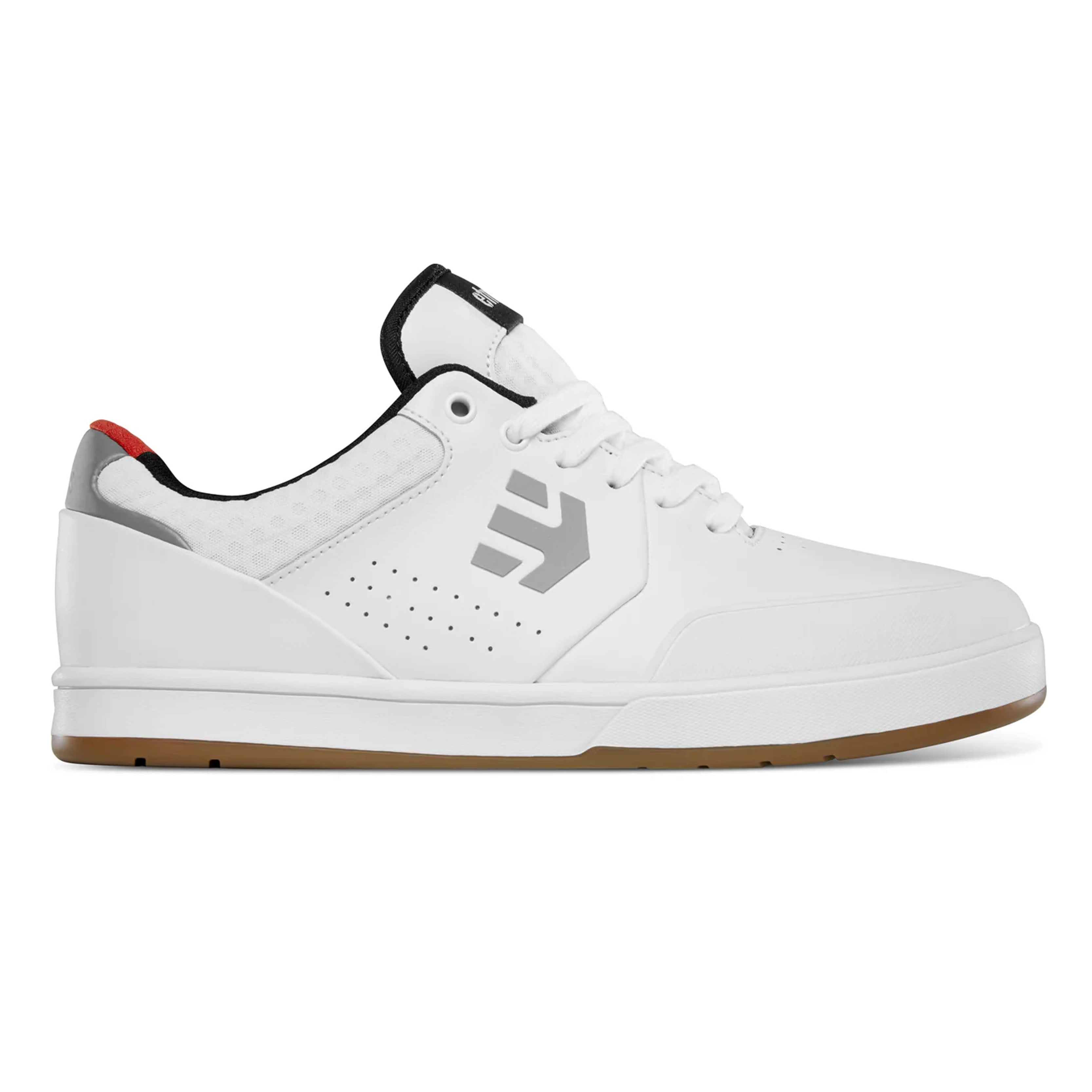 Durable Marana skate shoes with Michelin outsole and rubber toe cap.