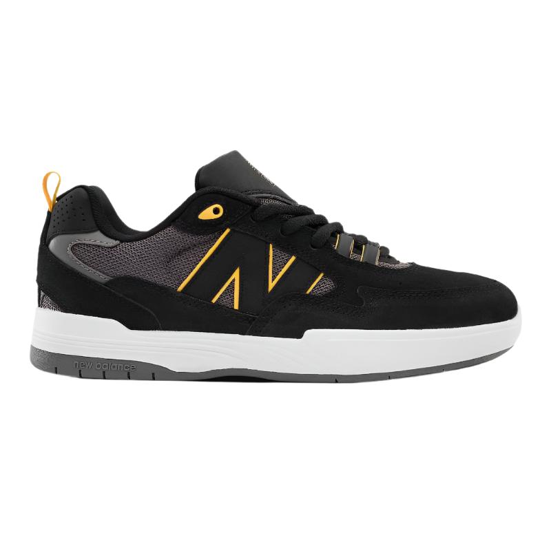NM808WUT Tiago Lemos skate shoe with '90s styling and ABZORB midsole.