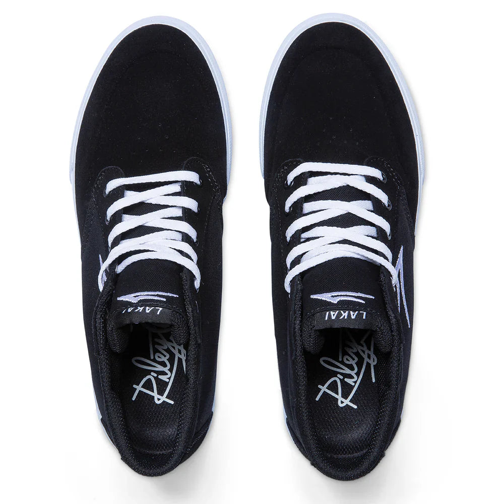 Black Riley 3 High skate shoes with white laces, embroidered branding, and durable construction for optimal board feel.