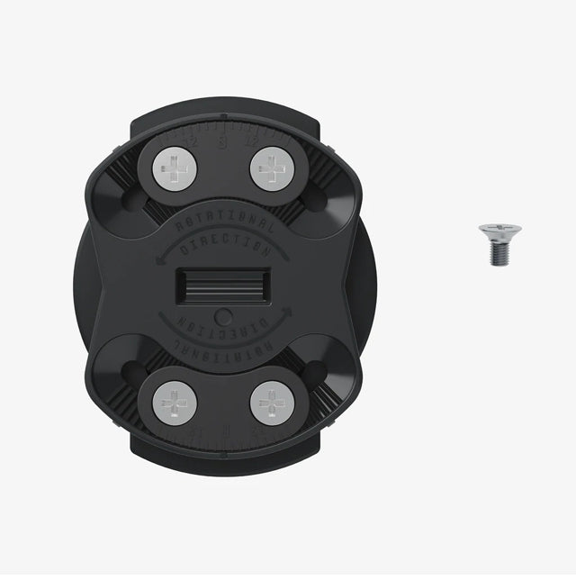 Quiver Disk for mounting Union splitboard bindings on snowboard.