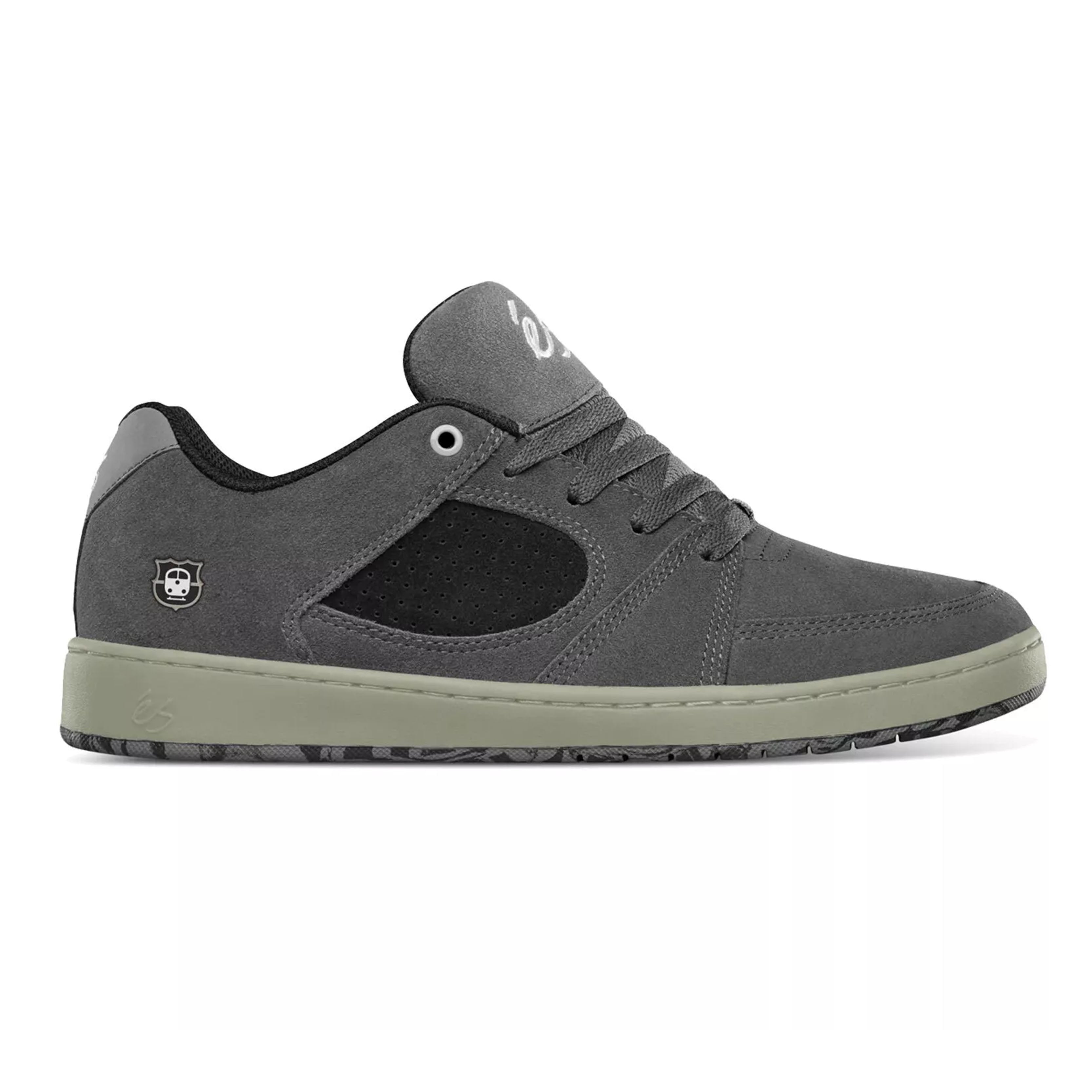 Men's skate shoes ÉS Accel Slim with suede leather, non-slip sole, and padded ankle.