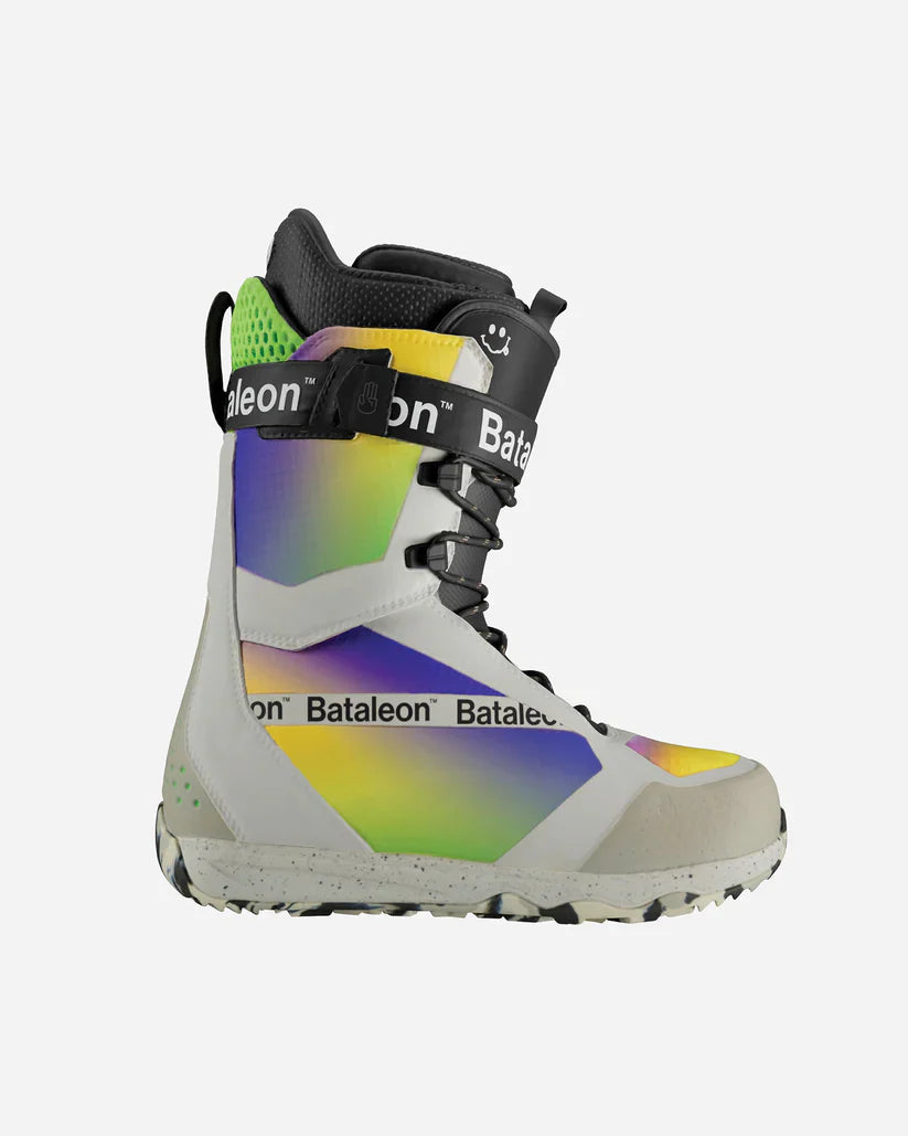 Salsa Lace 24/25 all-mountain snowboard boots with traditional laces and Super Power Strap for enhanced fit and control.