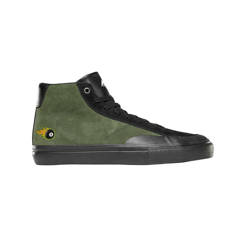 OMEN HI Skeittikengät, 80s-inspired high-top skate shoes with suede upper and rubber reinforcement.