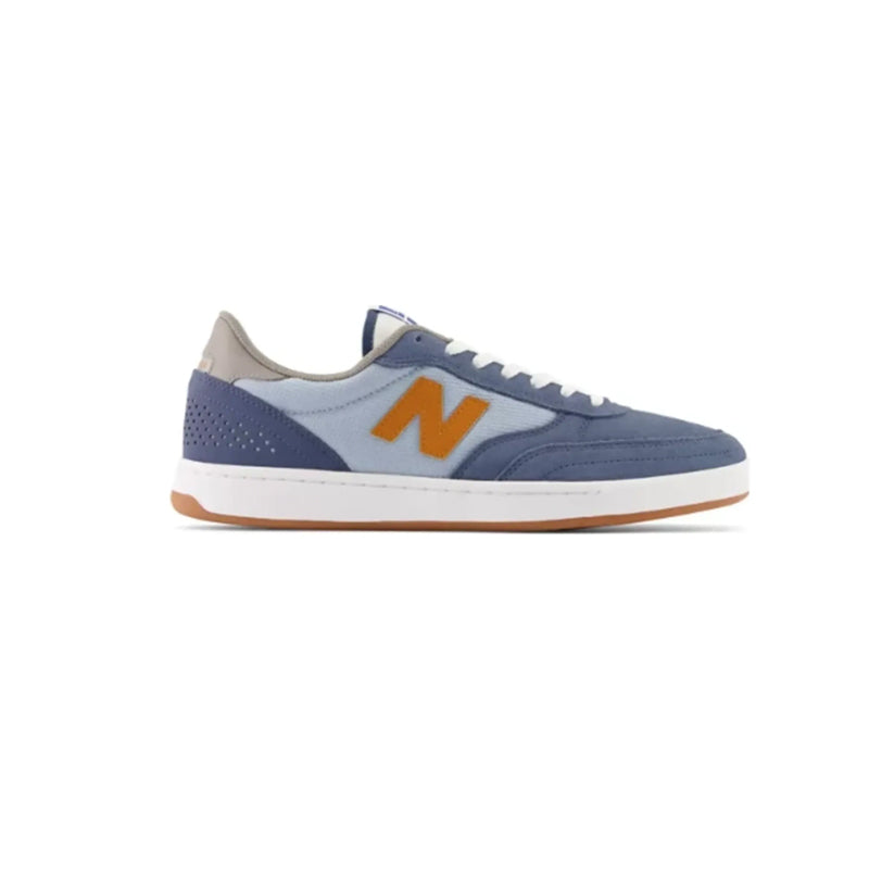 NUMERIC 440 WON Skeittikengät, durable skate shoes with NDurance rubber outsole and NB Numeric team design.