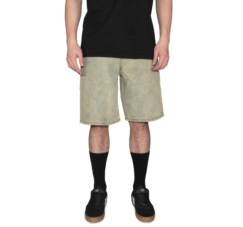 Biggerfoot Short